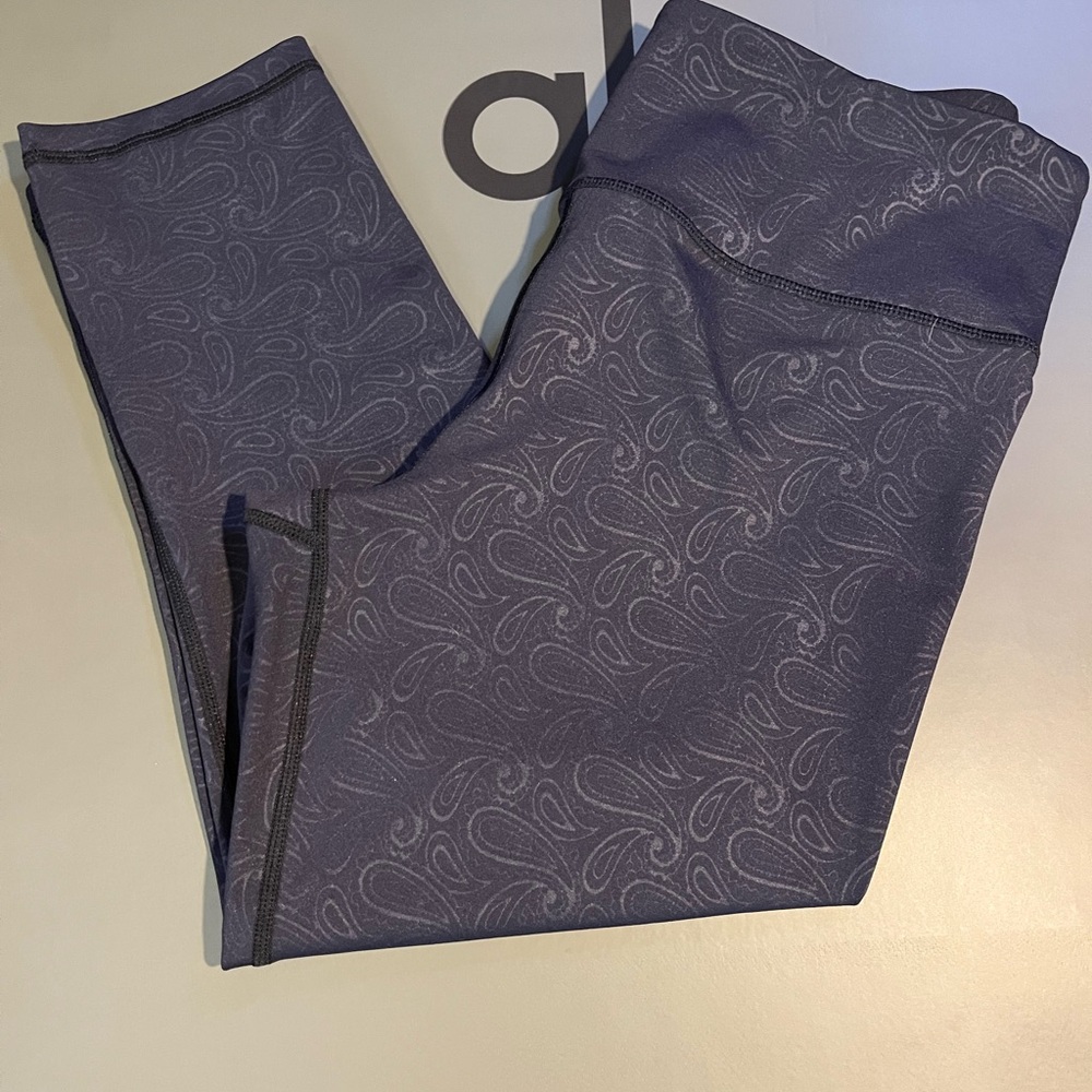 ZYIA Women’s Paisley Activewear Leggings – Size 12